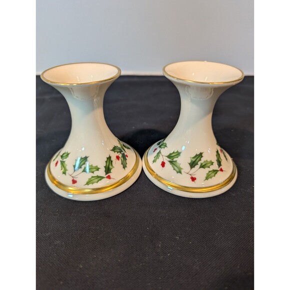 Lenox Holiday Holly & Berry Candle Holders Pair Porcelain w/ Gold Trim 4" - Picture 1 of 6